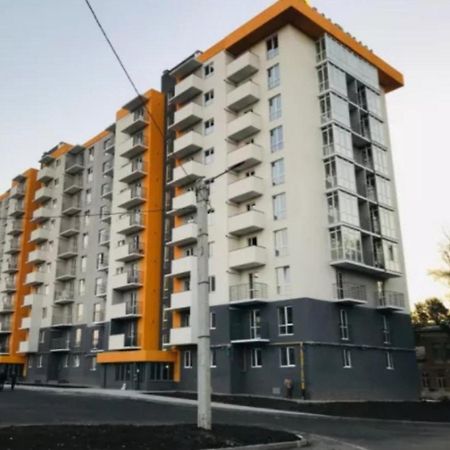 Апартаменты Дворец Спорта Новострой Маршал Charków Zewnętrze zdjęcie